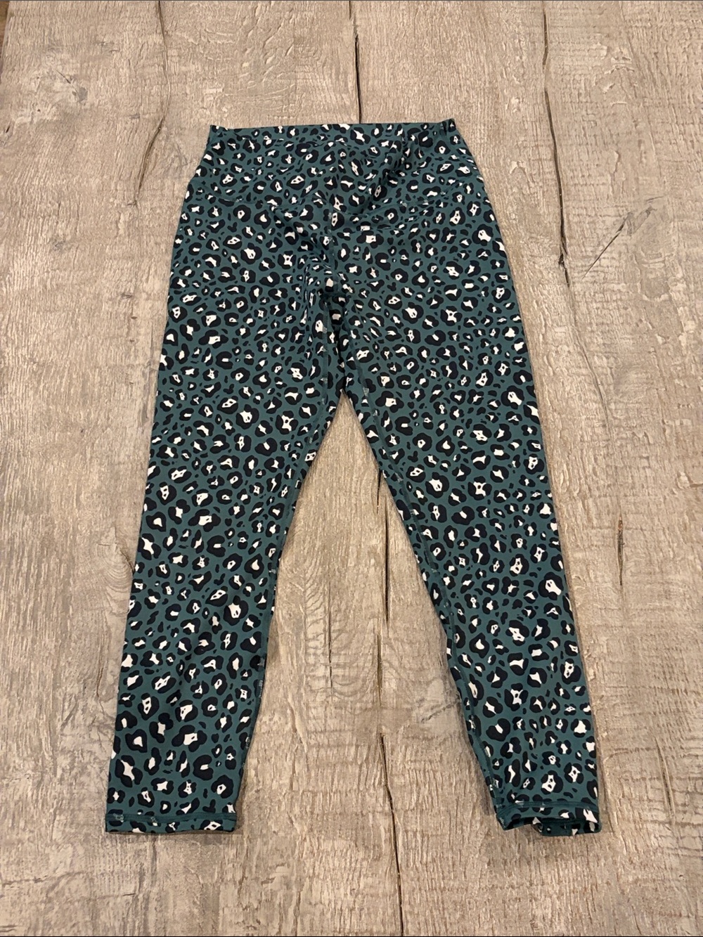 Fabletics Teal Leopard Print Leggings
